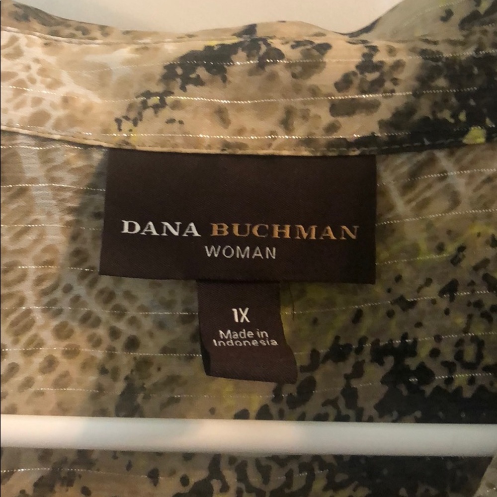 Shirt - Picture 3 of 5